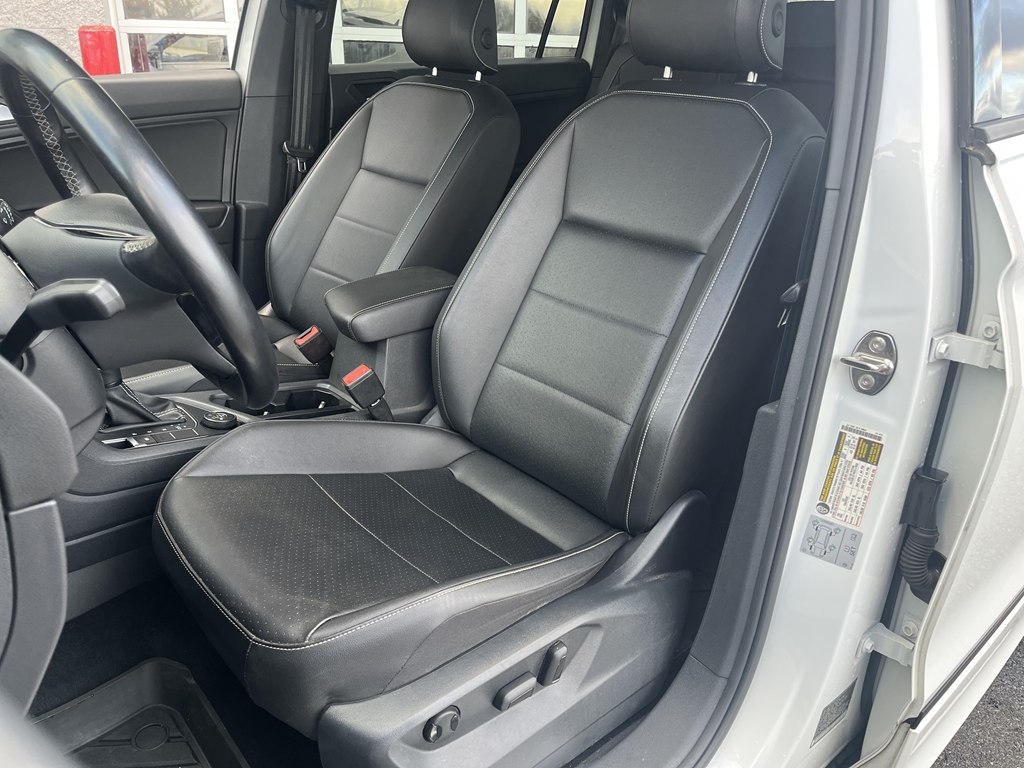 Volkswagen Tiguan  2021