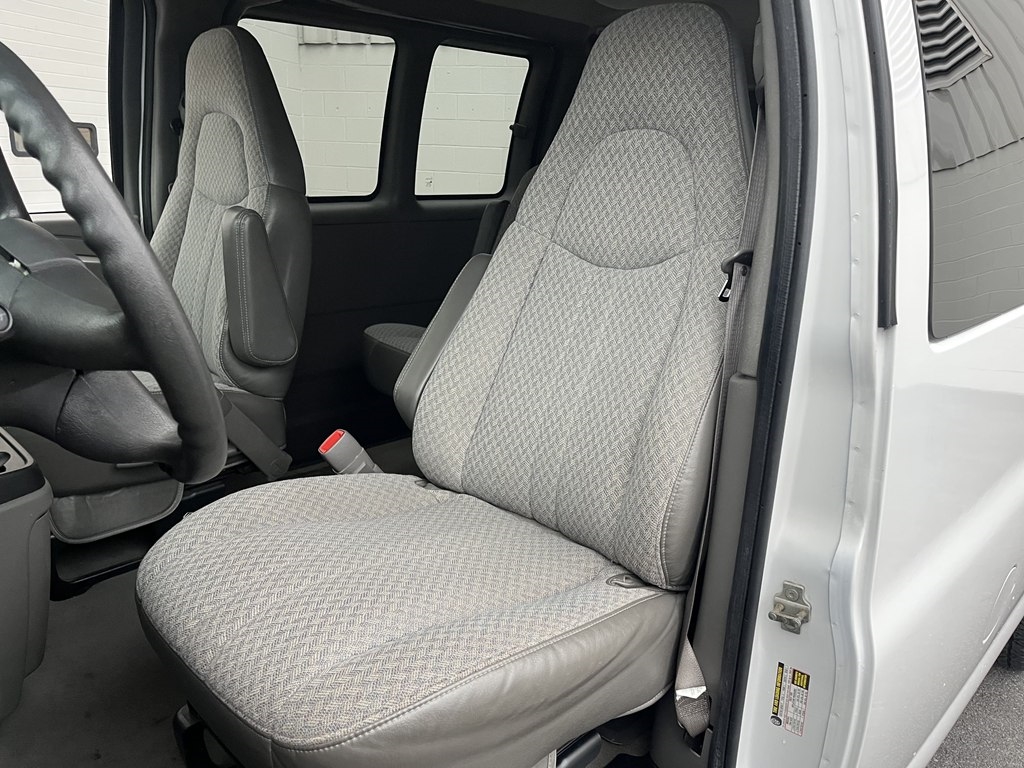 Chevrolet Express G3500 2005