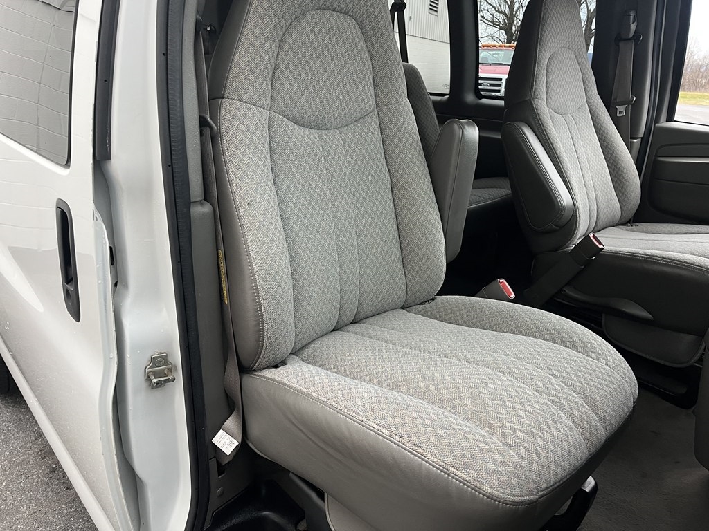 Chevrolet Express G3500 2005