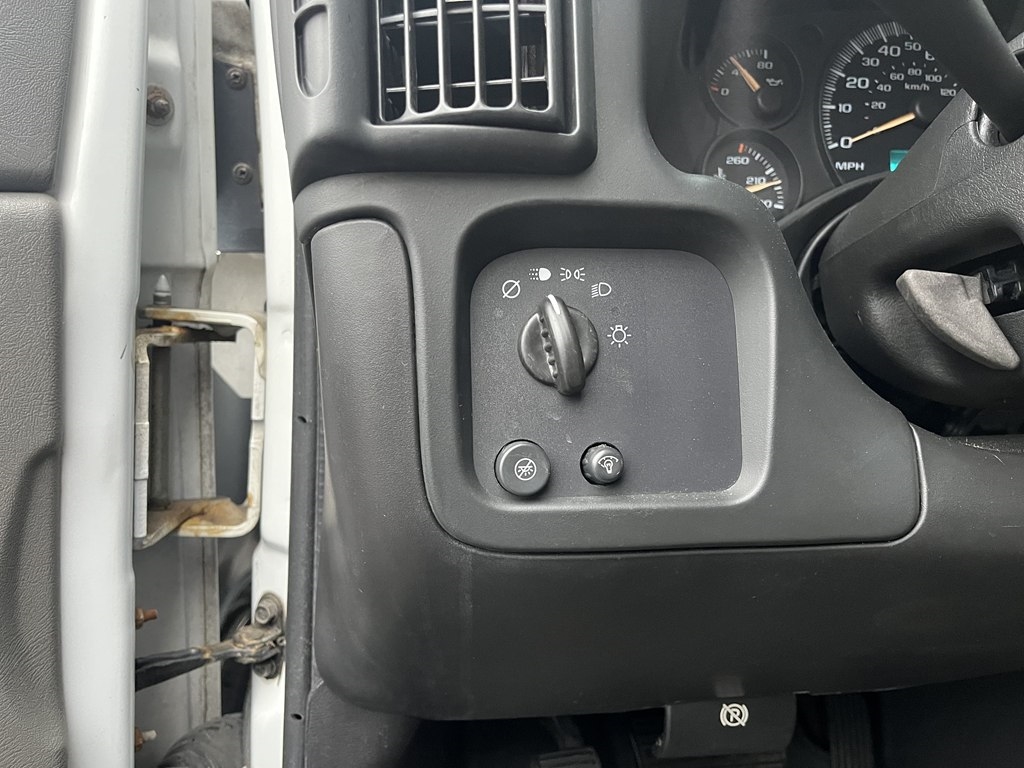 Chevrolet Express G3500 2005