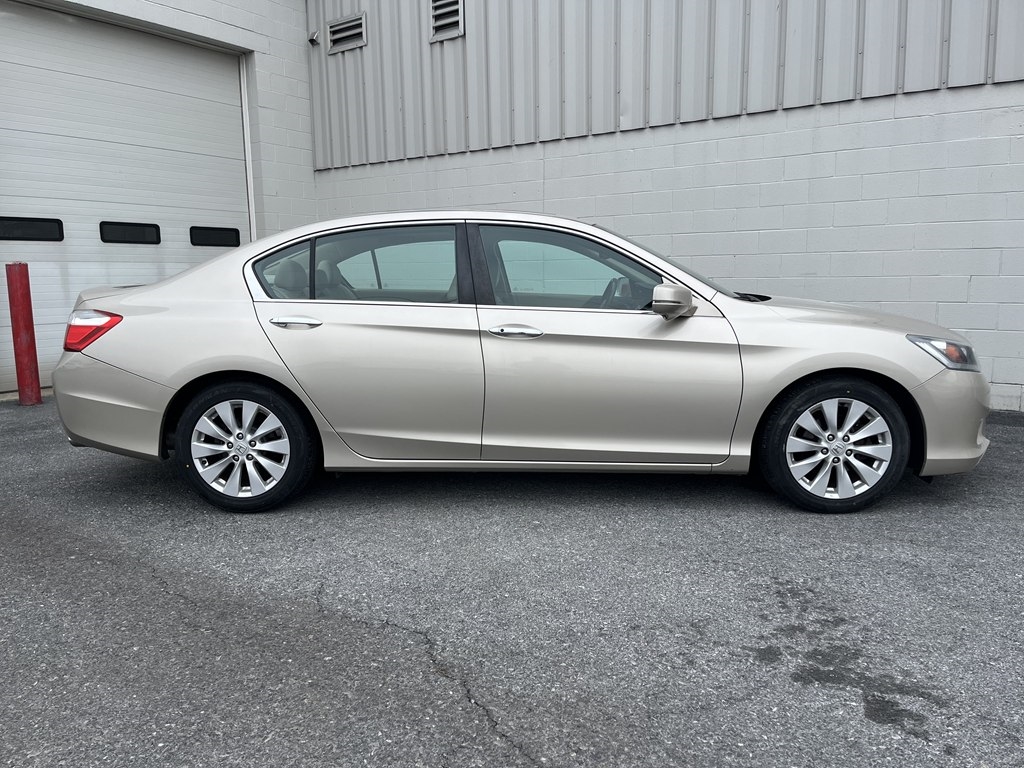 Honda Accord EX-L 4D Sedan w/Nav 2014