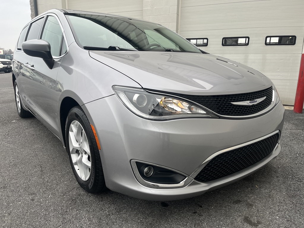 Chrysler Pacifica  2017