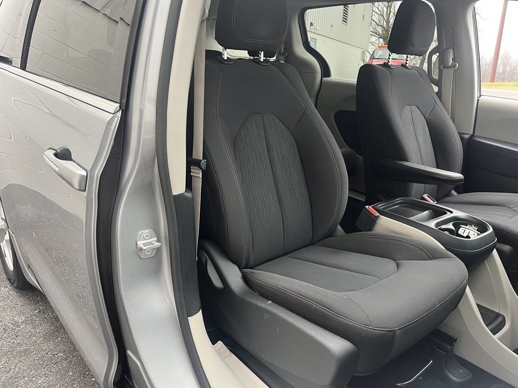 Chrysler Pacifica  2017