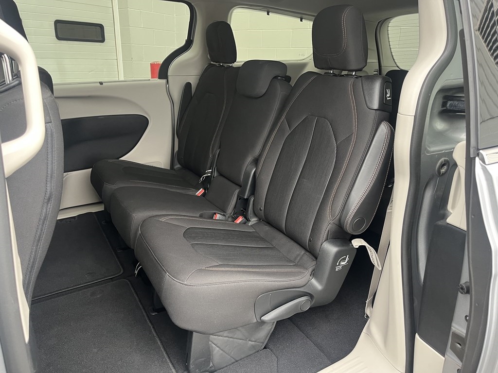 Chrysler Pacifica  2017