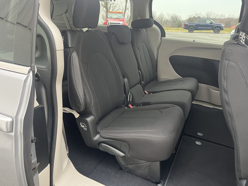 Chrysler Pacifica  2017