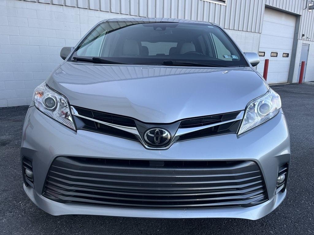 Toyota Sienna  2019