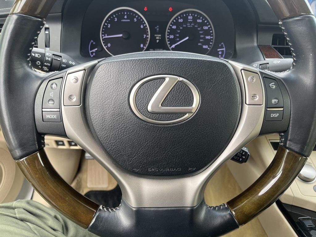 Lexus ES 350  2013