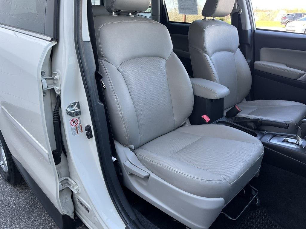 Subaru Forester 2.5X Limited with Navigation 2015