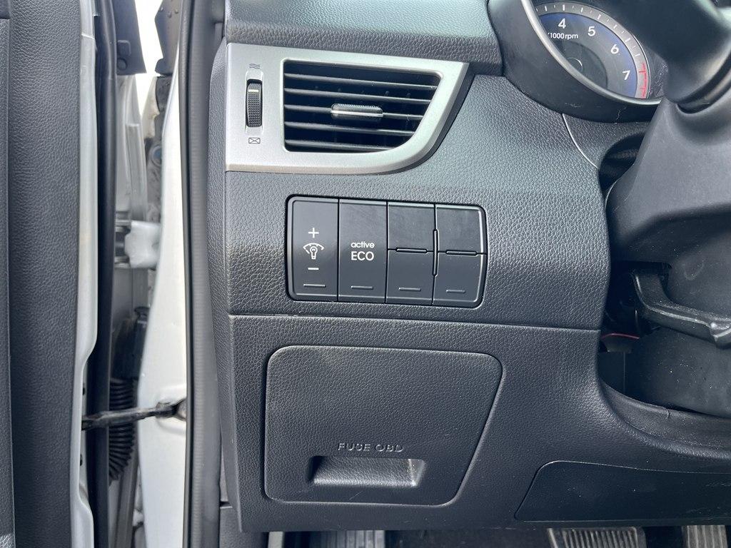 Hyundai Elantra GT  2016