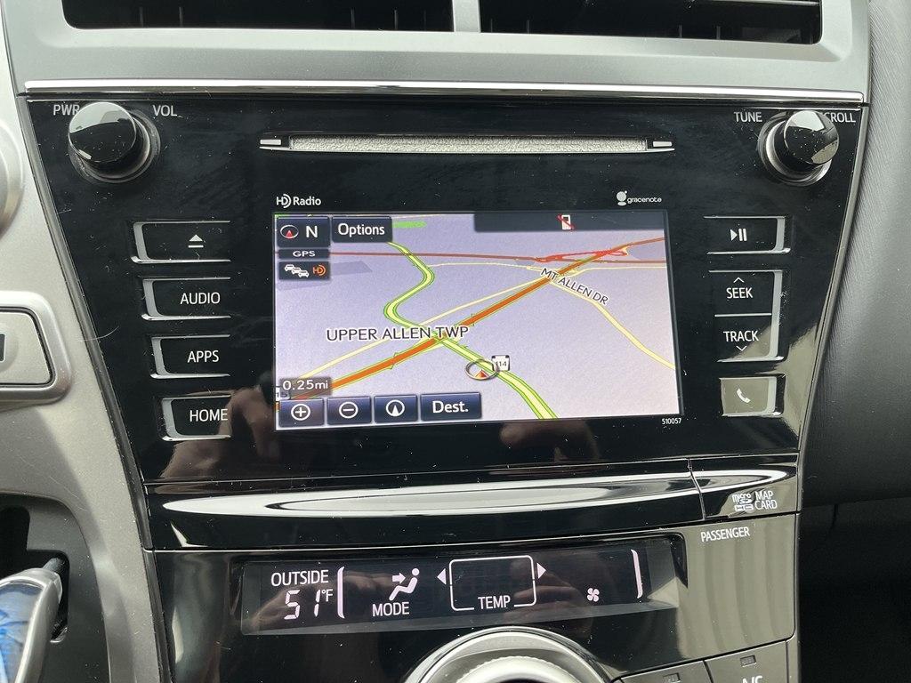 Toyota Prius V  2015