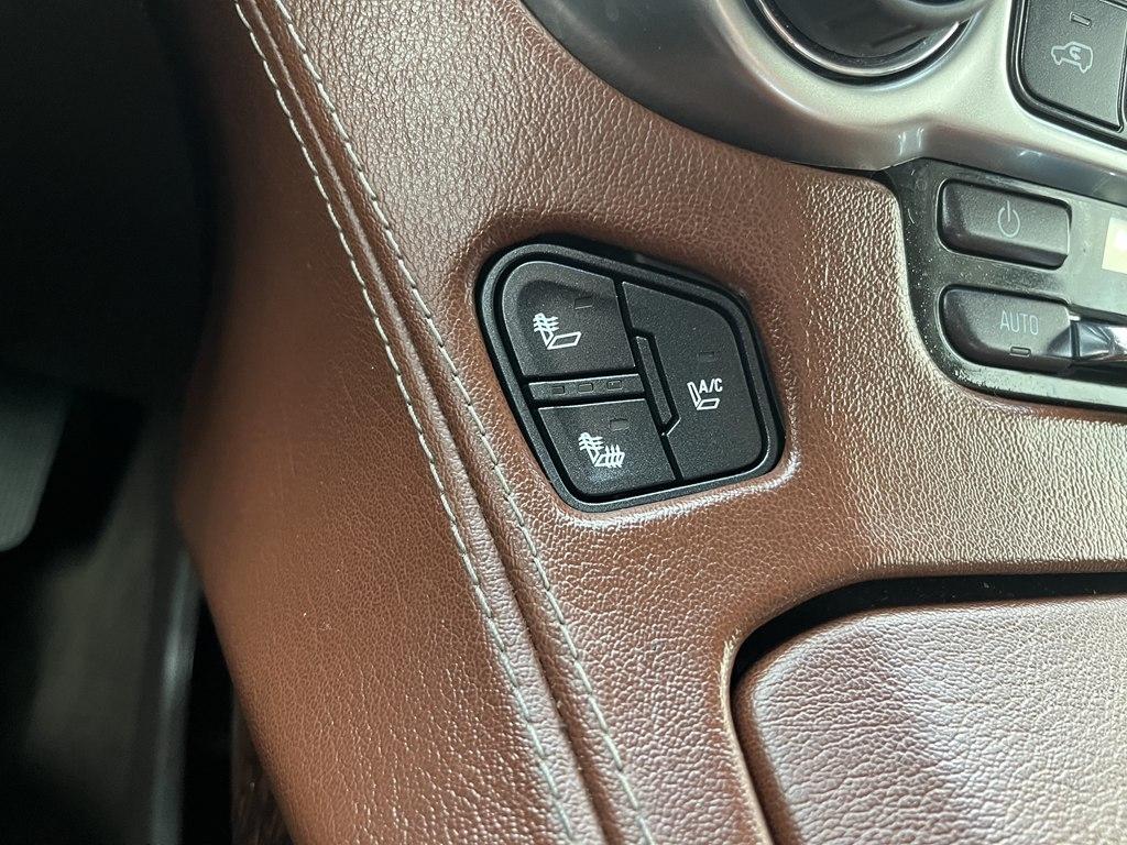 Chevrolet Tahoe  2015