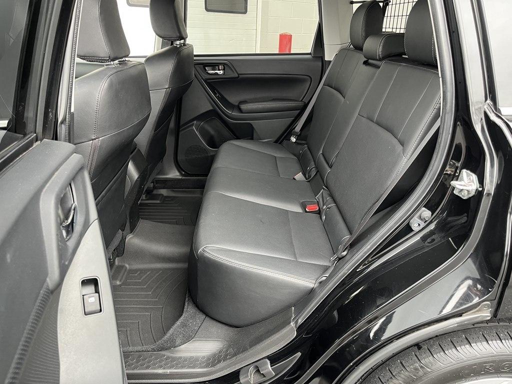 Subaru Forester 2.5X Limited with Navigation 2014