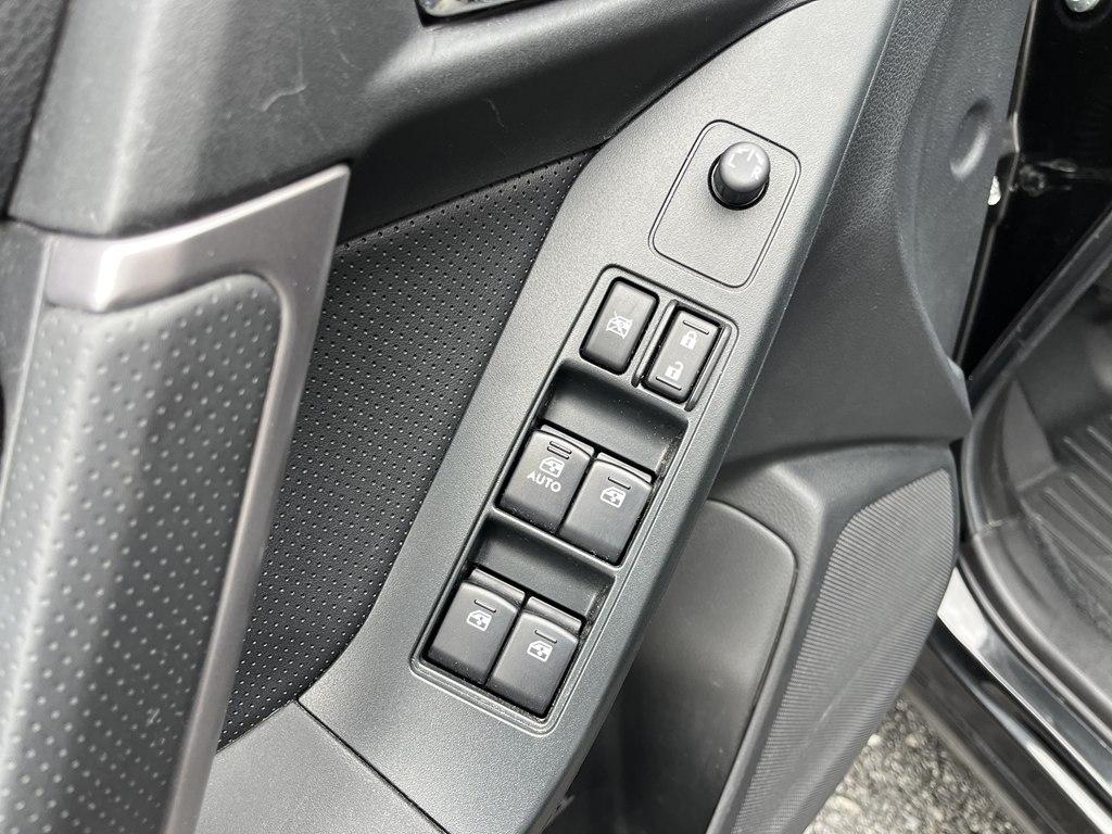 Subaru Forester 2.5X Limited with Navigation 2014