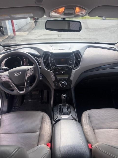 Hyundai Santa Fe  2016