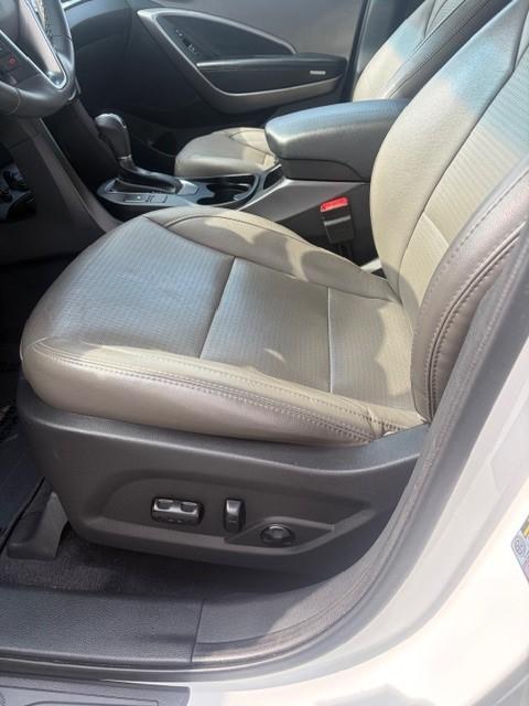 Hyundai Santa Fe  2016