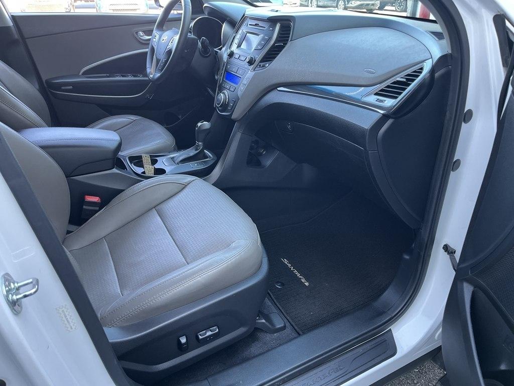 Hyundai Santa Fe  2016