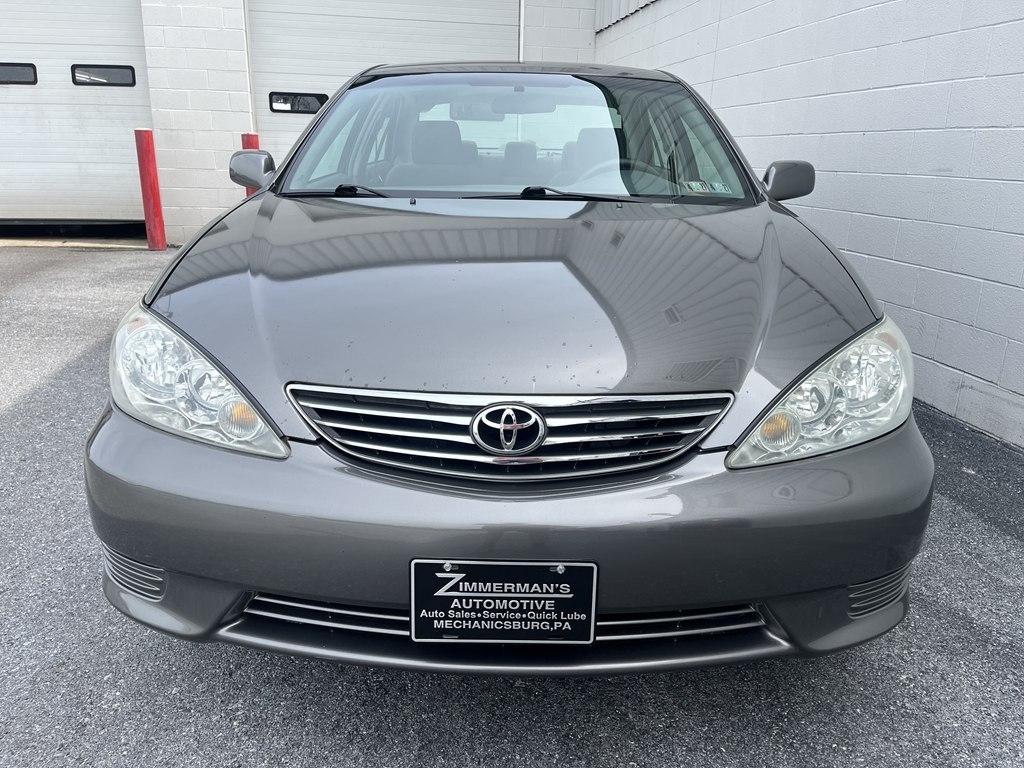 Toyota Camry  2005