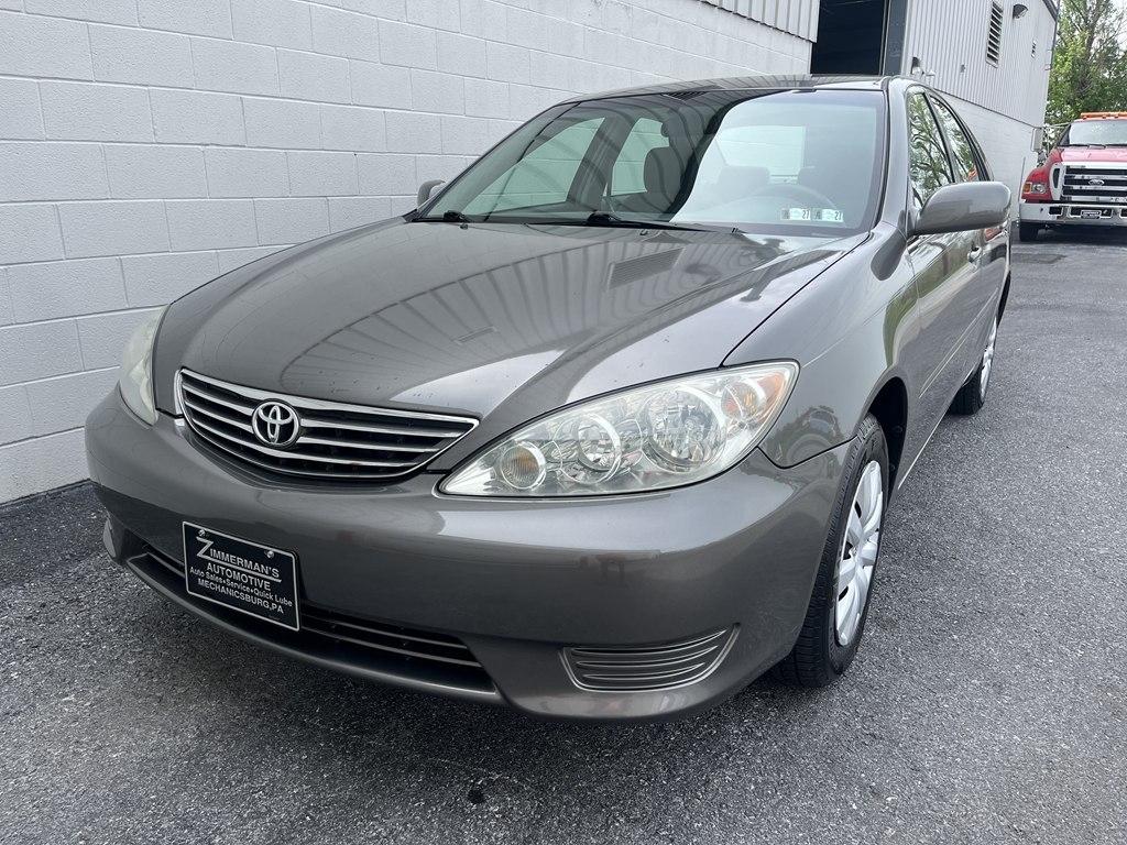 Toyota Camry  2005