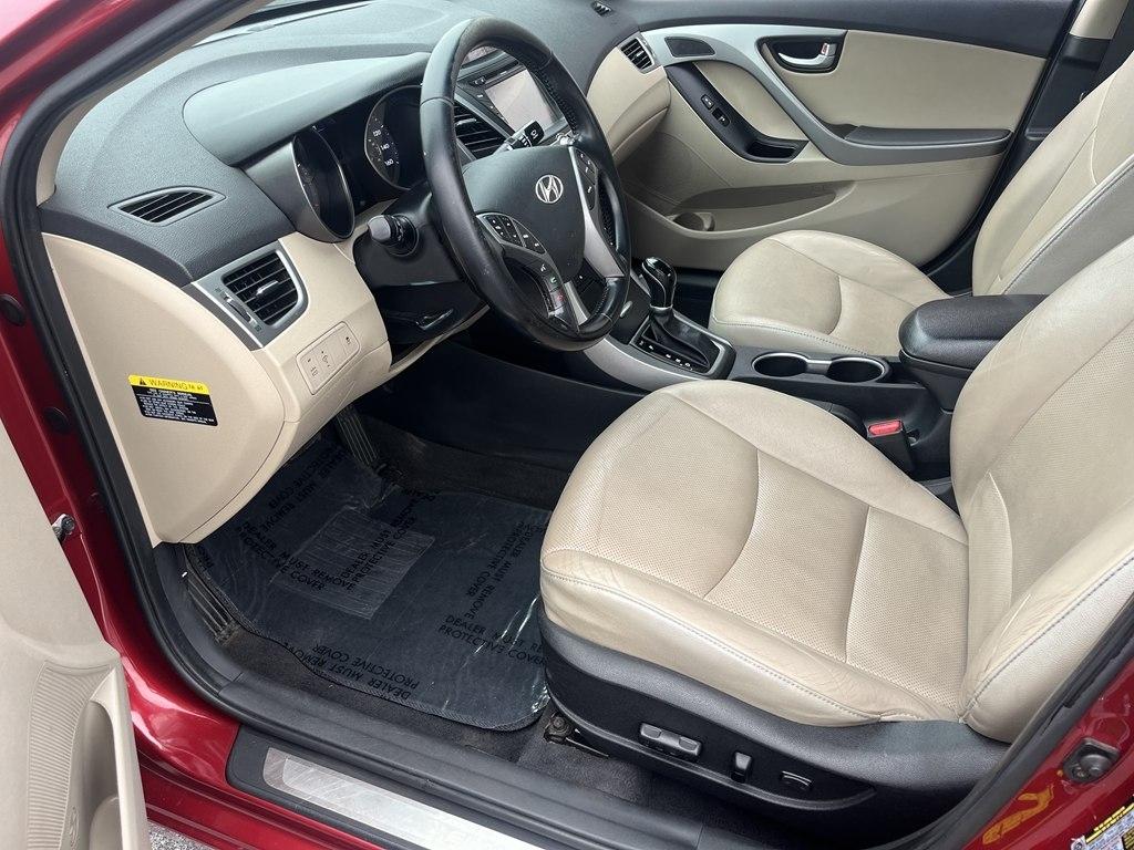 Hyundai Elantra  2014