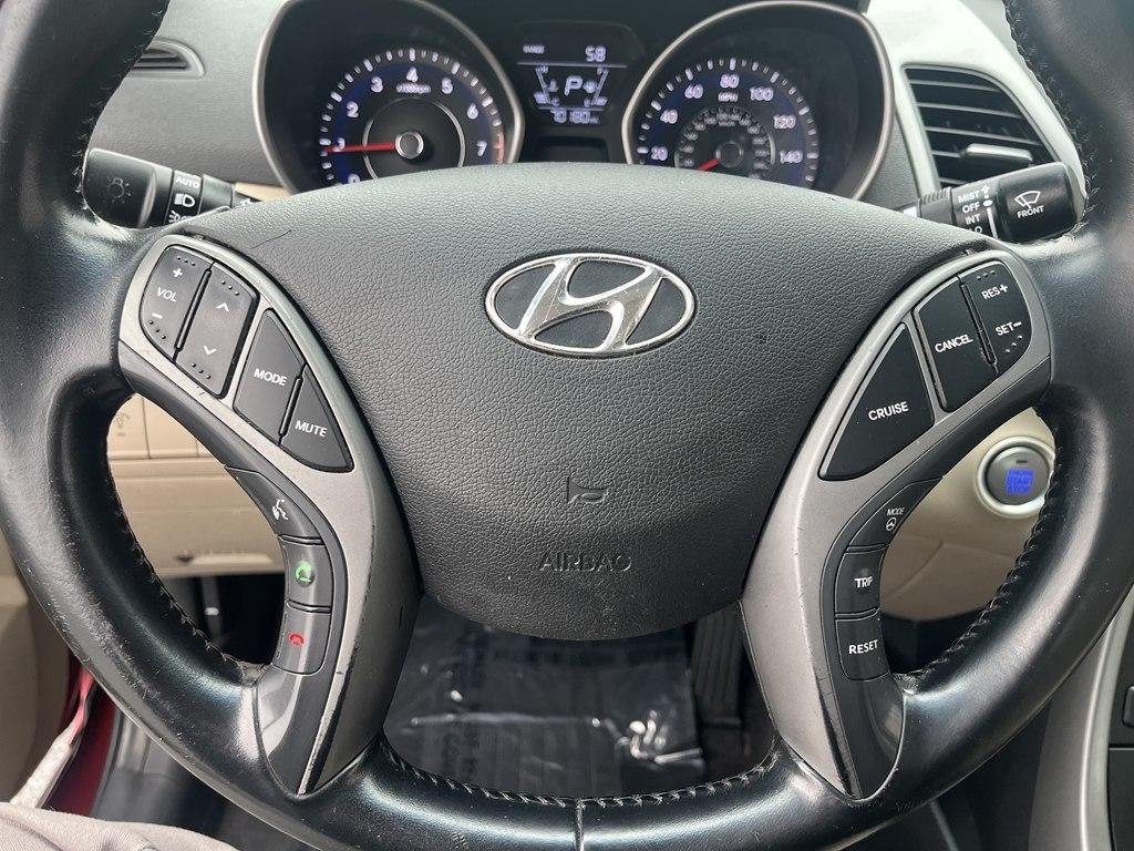 Hyundai Elantra  2014