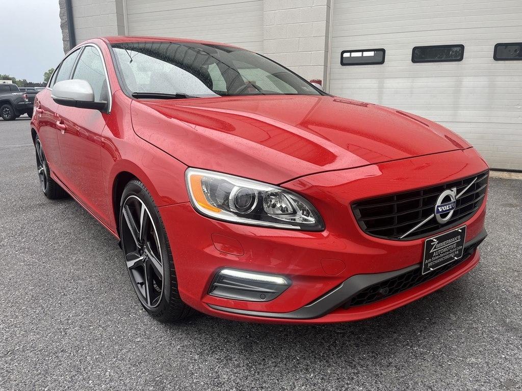 2016 Volvo S60 R DESIGN