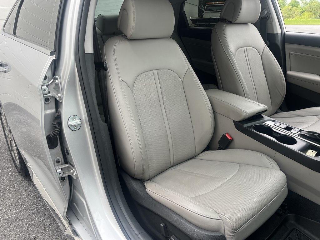 Hyundai Sonata  2016