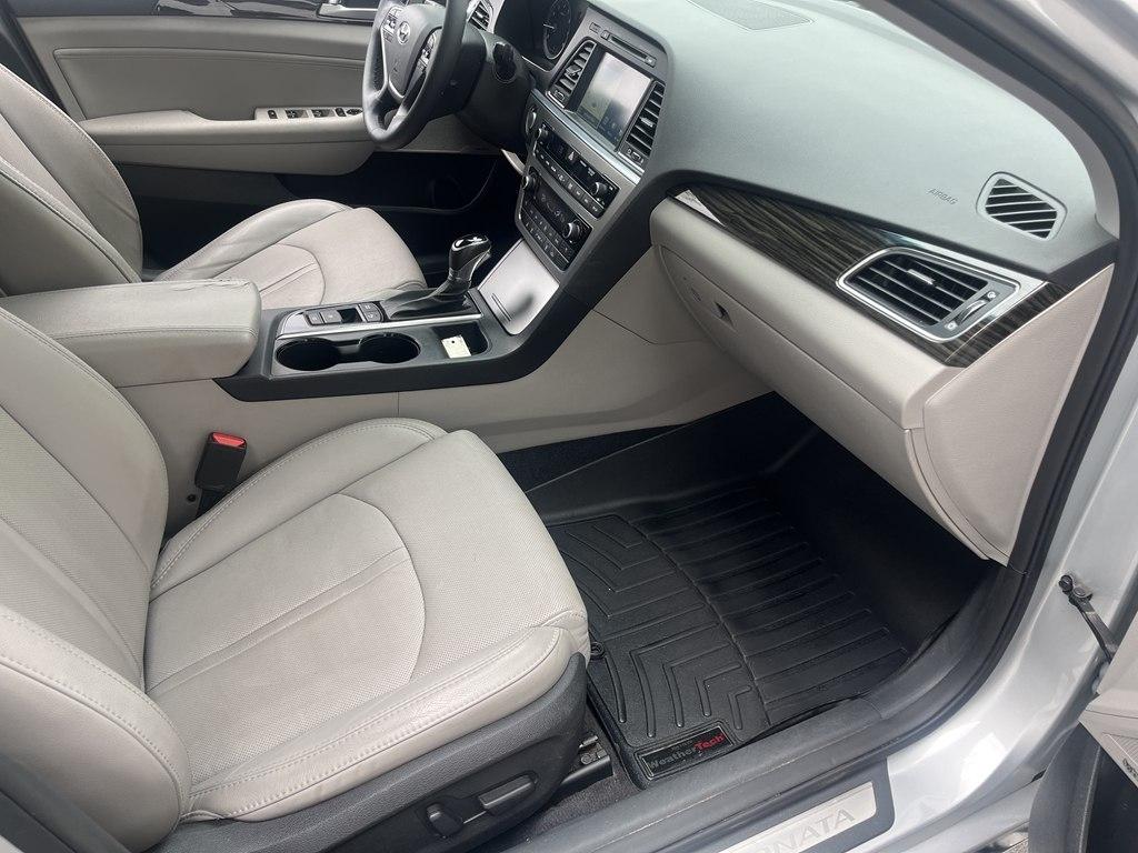 Hyundai Sonata  2016
