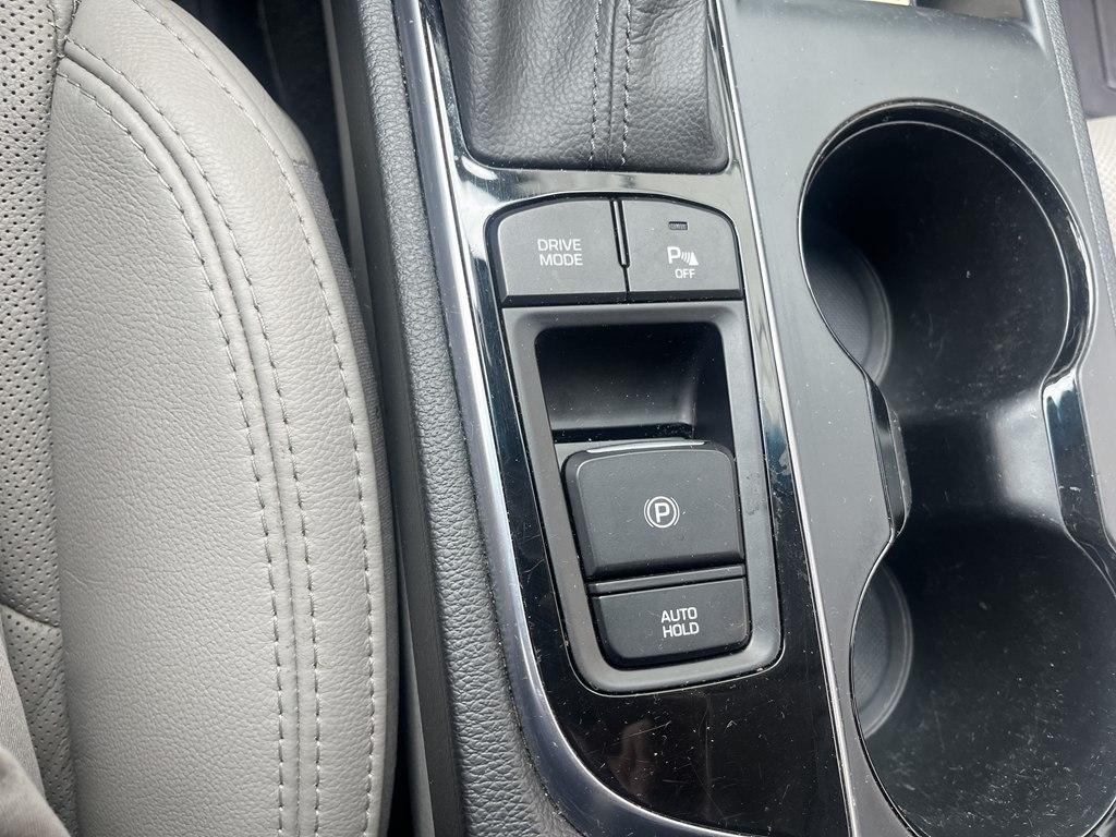 Hyundai Sonata  2016