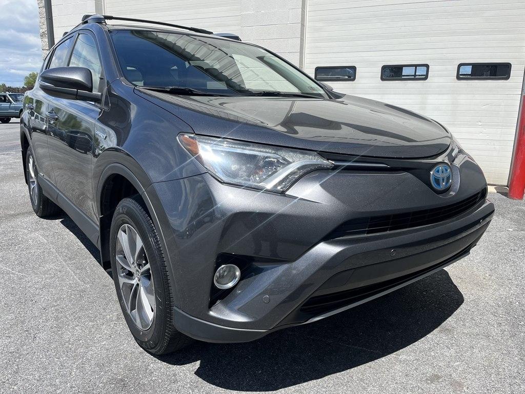 Toyota RAV4 Hybrid  2017