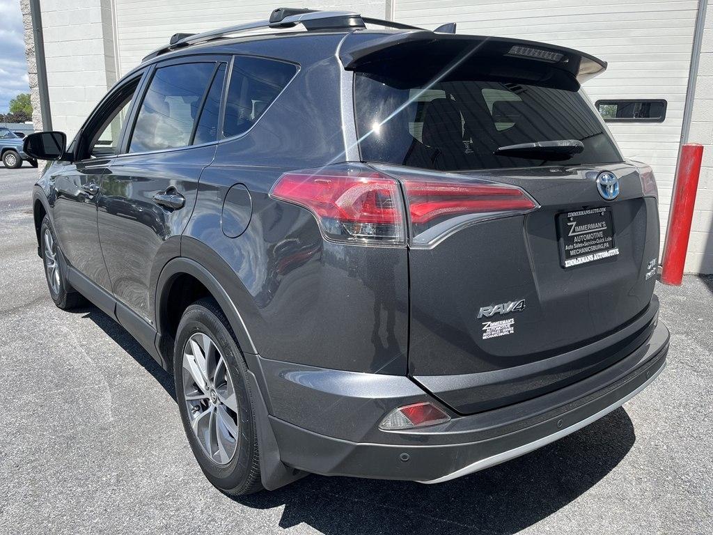 Toyota RAV4 Hybrid  2017