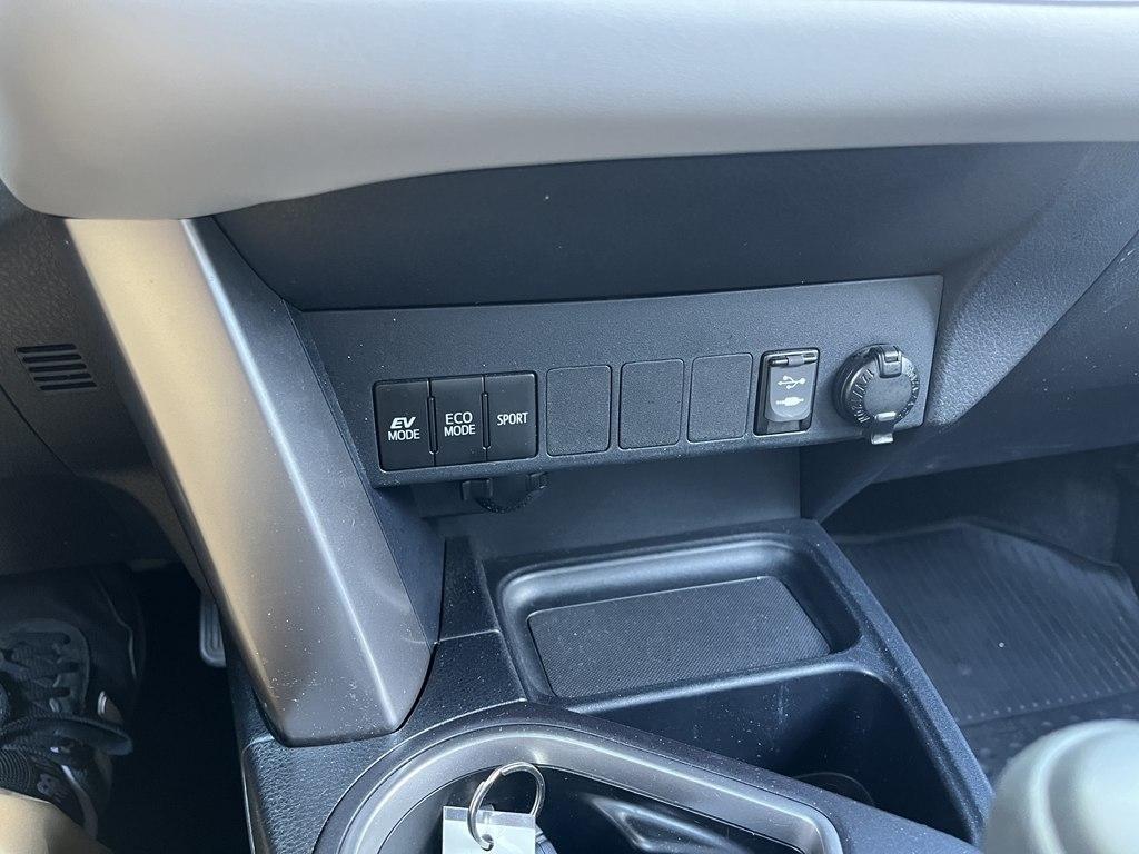 Toyota RAV4 Hybrid  2017