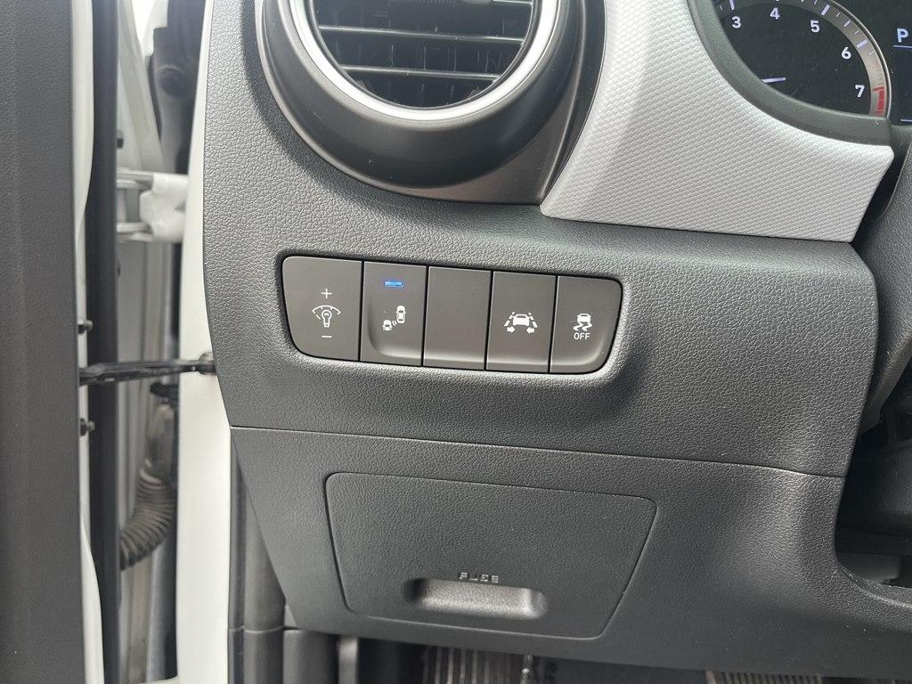 Hyundai Kona  2020