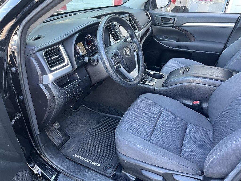 Toyota Highlander  2016