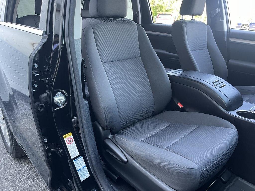 Toyota Highlander  2016