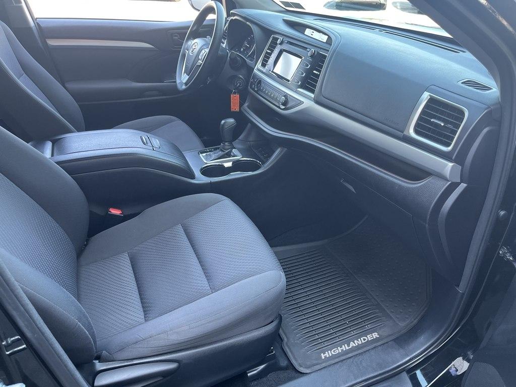 Toyota Highlander  2016