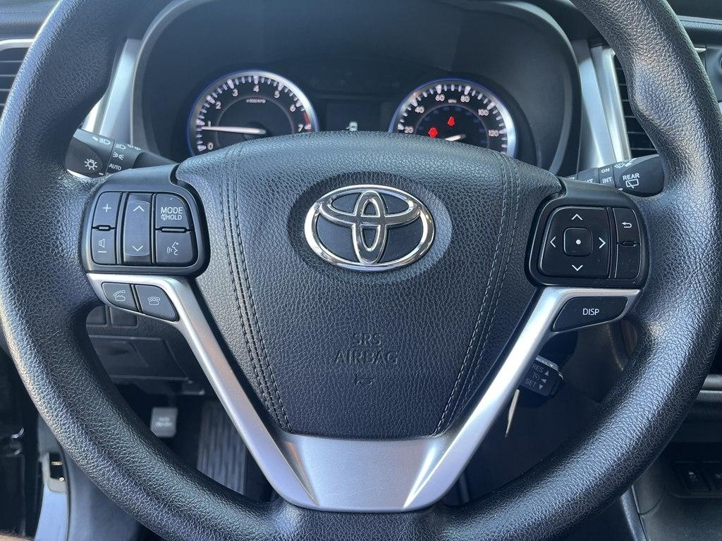 Toyota Highlander  2016