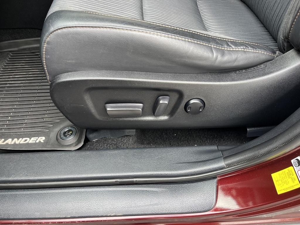 Toyota Highlander LE 2019