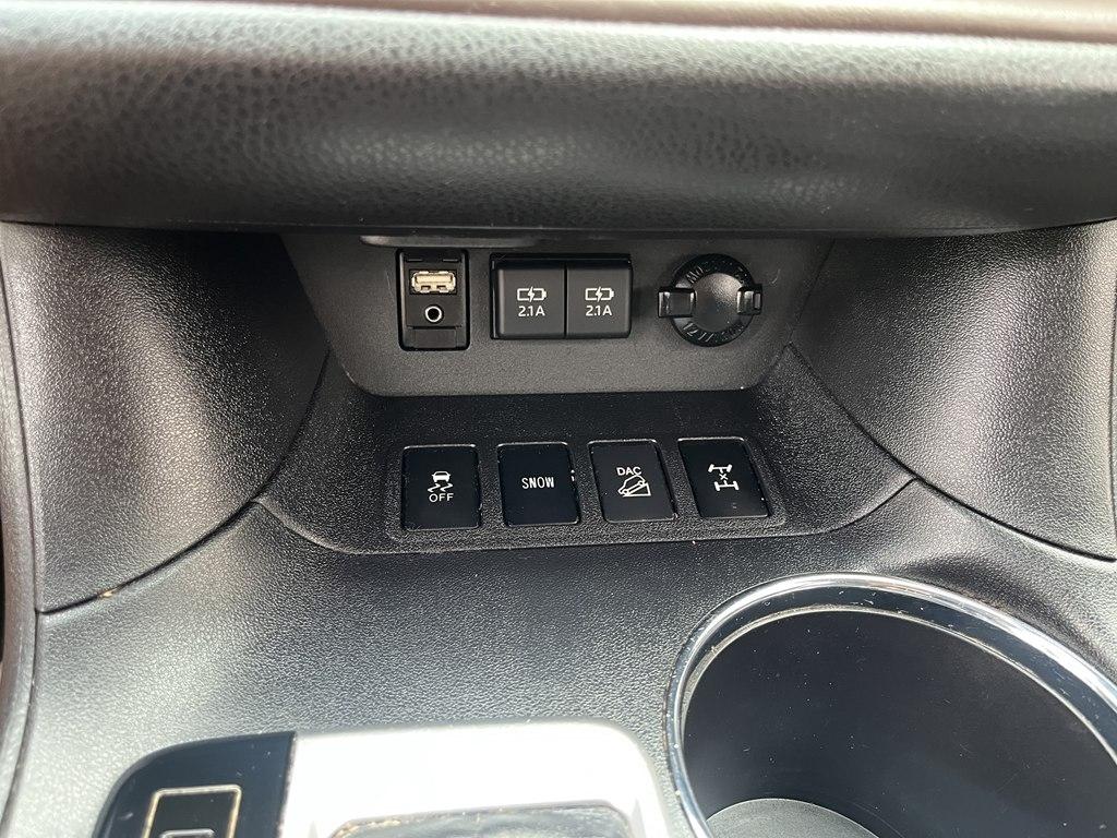 Toyota Highlander LE 2019