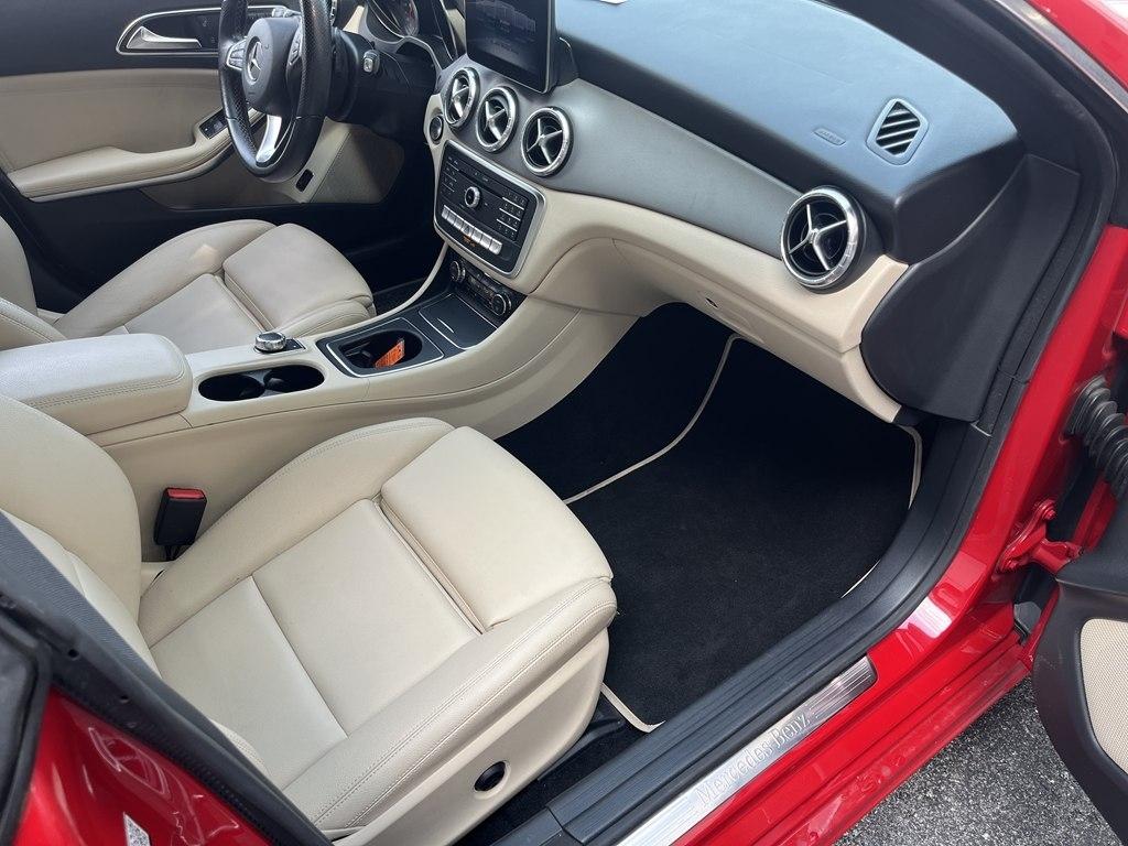 Mercedes-Benz CLA-Class  2019