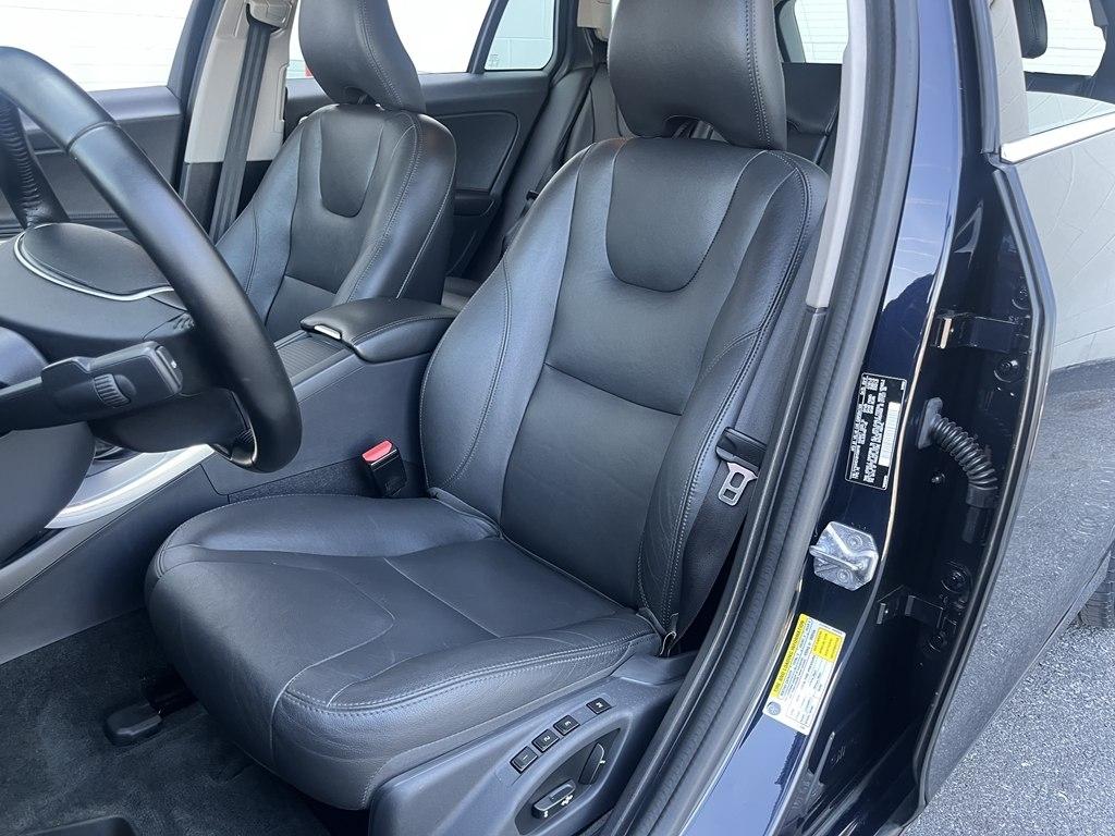 Volvo V60  2017