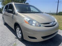 2010 Toyota Sienna 