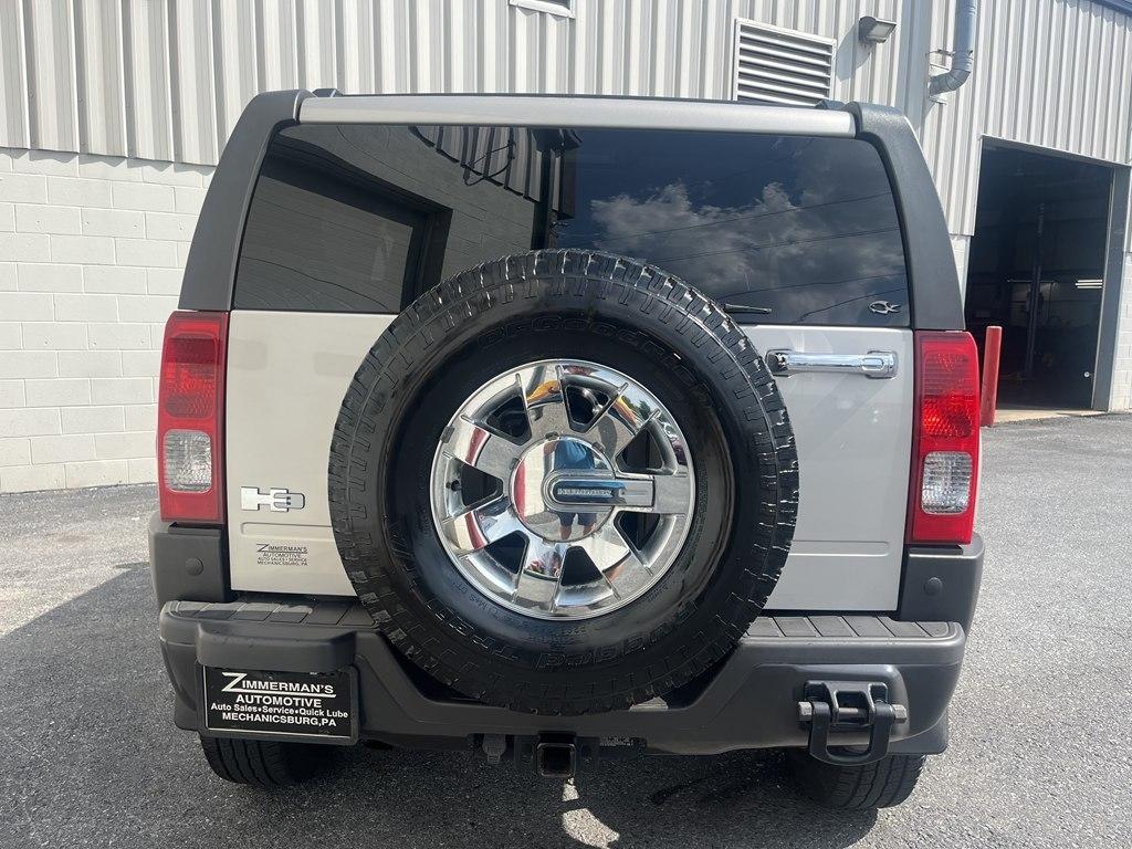 HUMMER H3 4WD 4dr H3T Luxury 2009