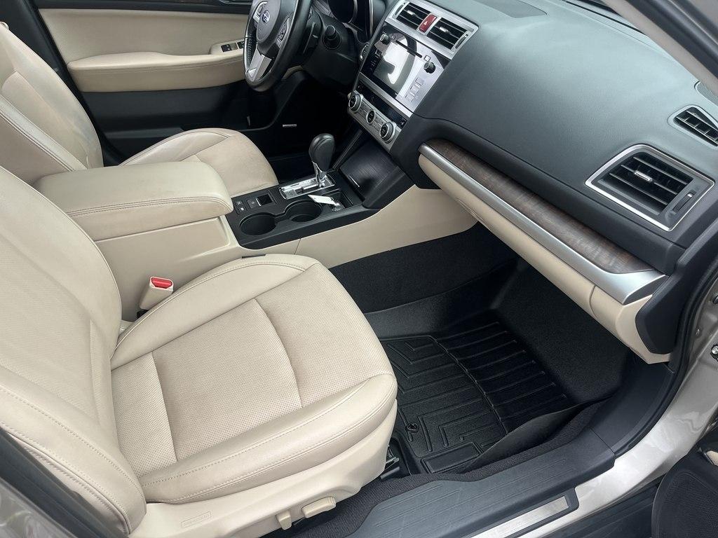 Subaru Outback  2016