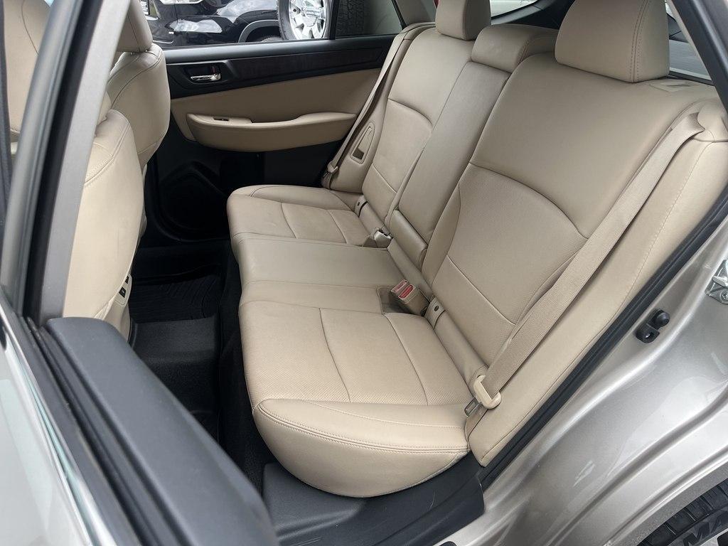 Subaru Outback  2016