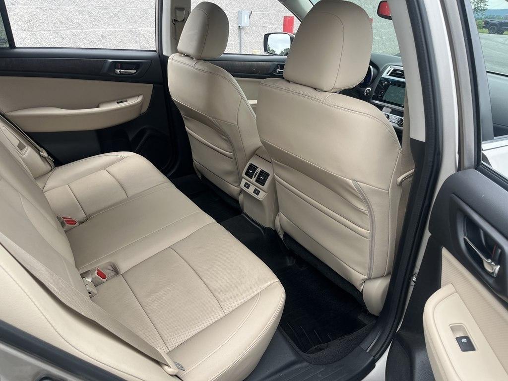 Subaru Outback  2016