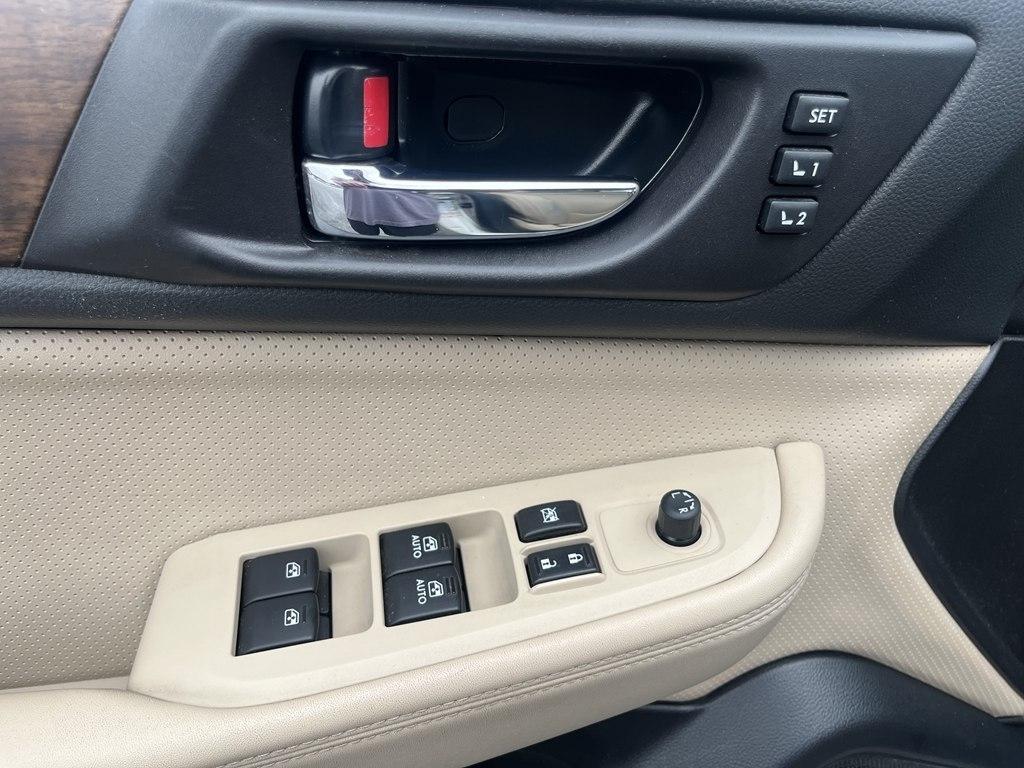 Subaru Outback  2016