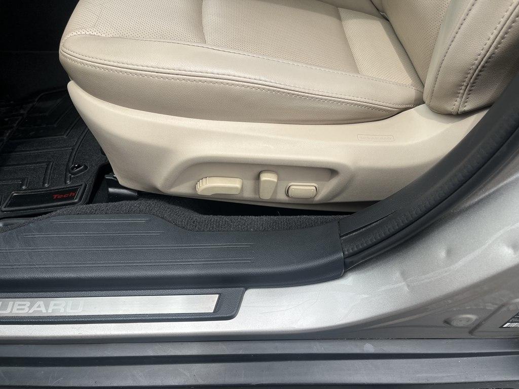 Subaru Outback  2016