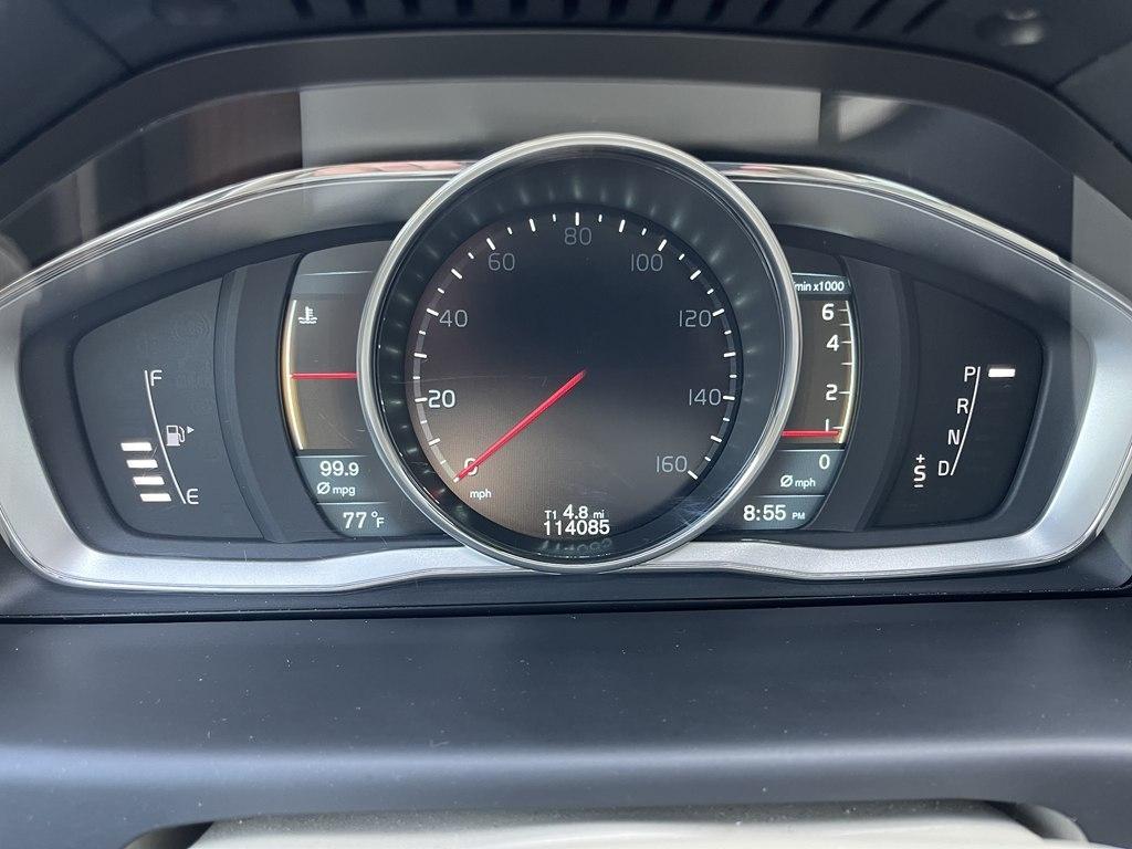 Volvo XC70  2015
