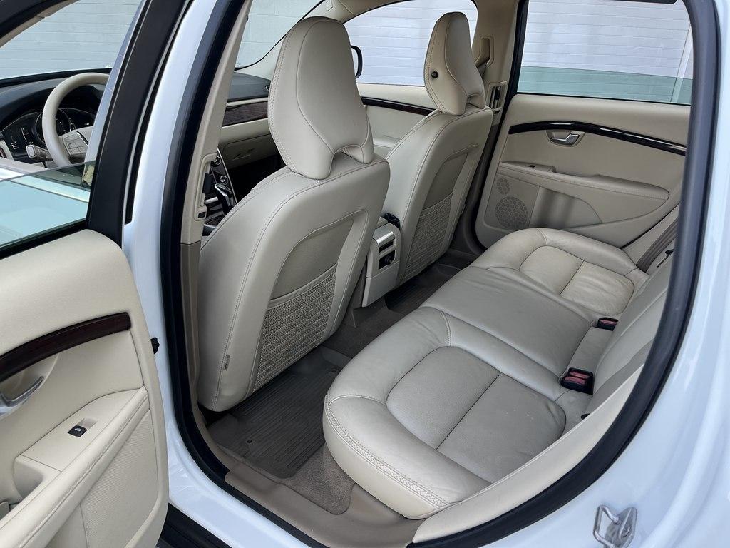 Volvo XC70  2015