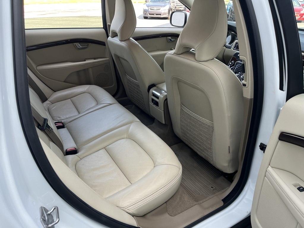Volvo XC70  2015
